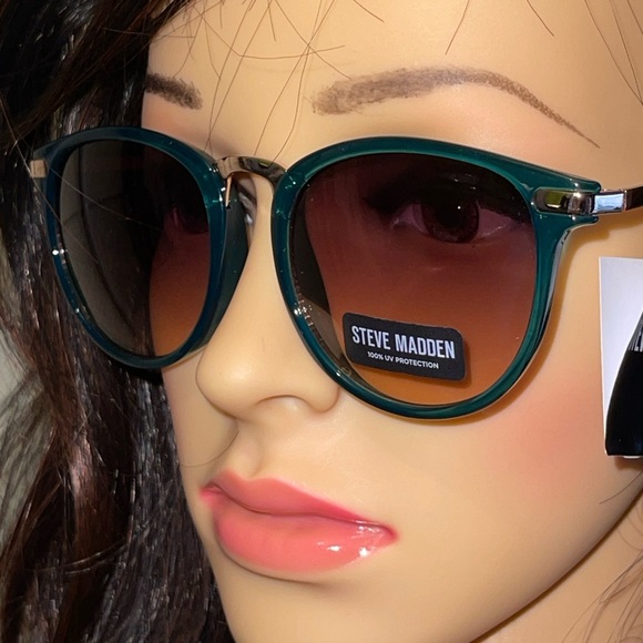 STEVE MADDEN Hot Tamales Sunglasses 52-20-141 main image 6